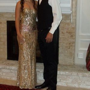 Gold sparkly prom dress